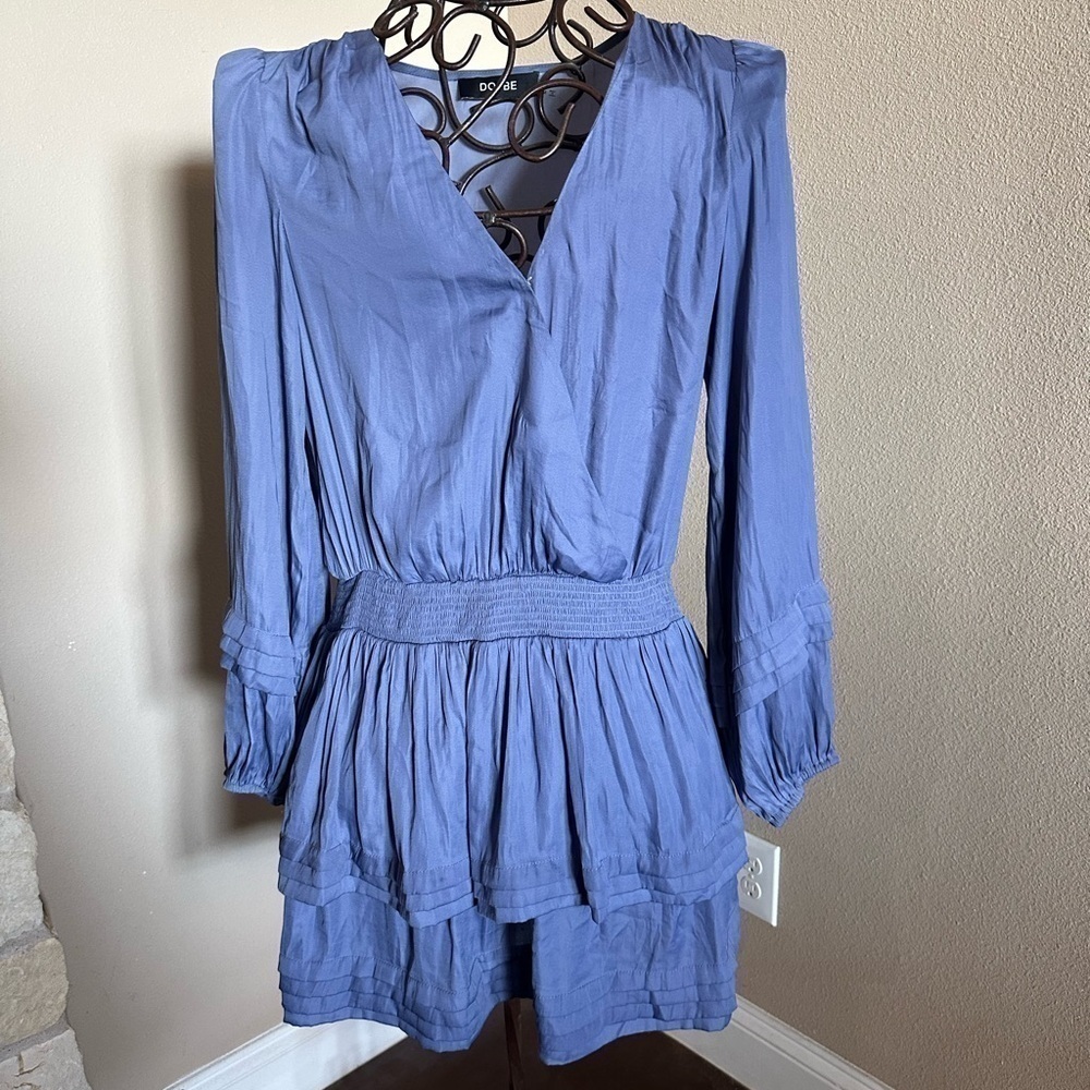DO + BE Women’s blue tiered dress, size M!